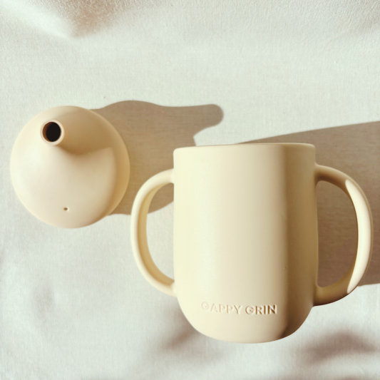 Baby sipping cup (Beige)